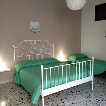 Apartment Casa Francesca Syracuse Bagian luar foto