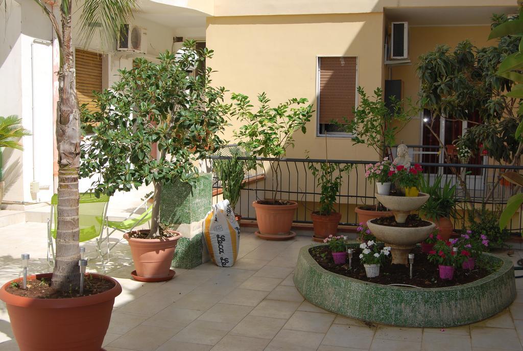 Apartment Casa Francesca Syracuse Bagian luar foto